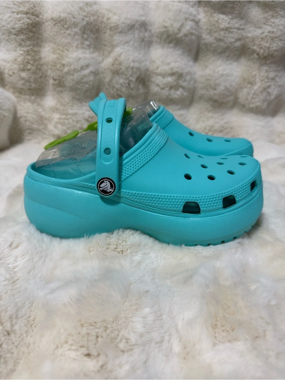 CROCS Classic Slip-On Clogs in Turquoise